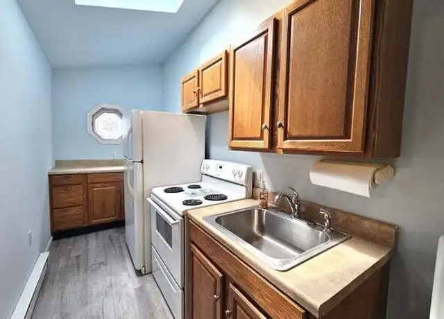 Property at 1631 E Mountain Rd, Scranton, PA, 18505, 0 beds, 1 bath, [object Object]