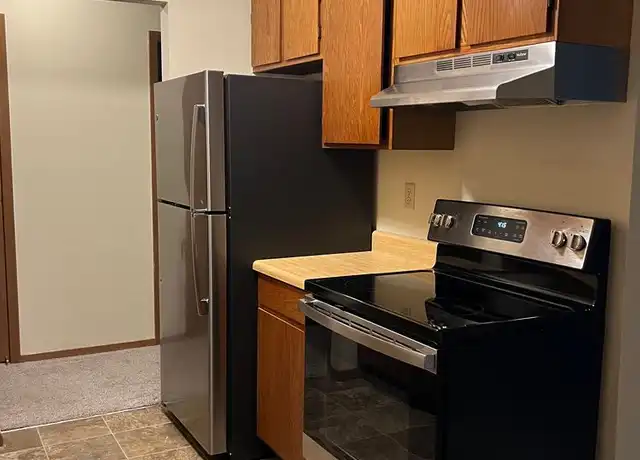 Property at 922 N Benton Dr Unit 105, Sauk Rapids, MN, 56379, 1 bed, 1 bath, [object Object]