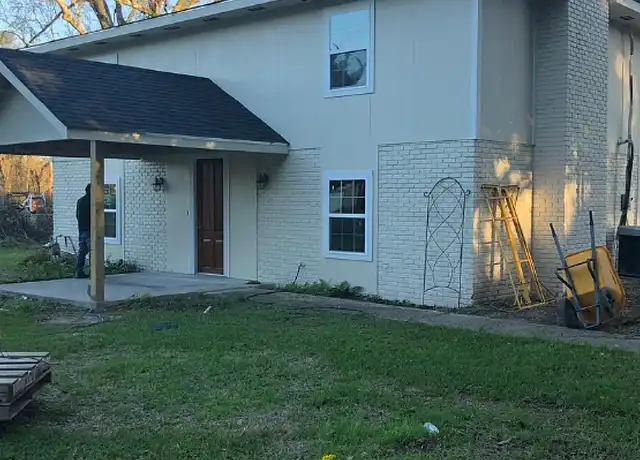 Property at 307 Oak Coulee Dr, Lafayette, LA, 70507, 5 beds, 3 baths, [object Object]