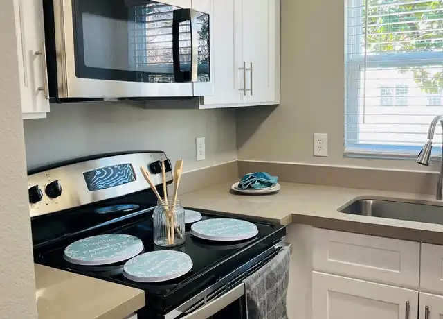 Property at 2017 Buffalo Ter Unit 15, Houston, TX, 77019, 0 beds, 1 bath, [object Object]