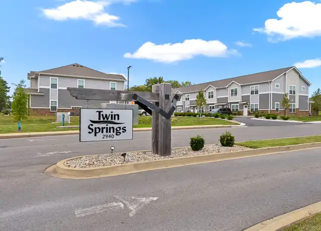 Property at 529 Raymond Hirsch Pkwy Unit 302, White House, TN, 37188, 2 beds, 2.5 baths, [object Object]