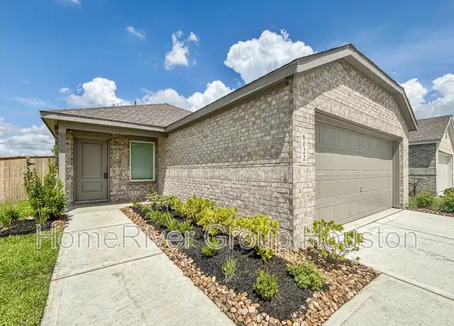 Property at 6022 Standpiper Loop, Baytown, TX, 77521, 3 beds, 2 baths, [object Object]