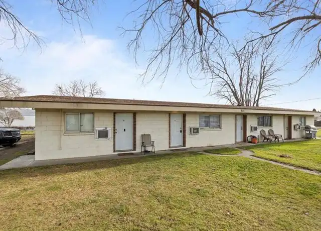 Property at 800 N Irving St Unit 1, Kennewick, WA, 99336, 2 beds, 1 bath, [object Object]