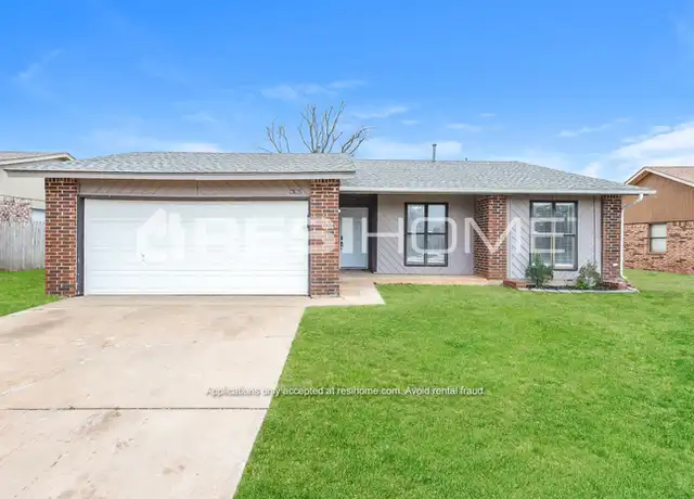Property at 1305 Greenfield Dr, Edmond, OK, 73012, 3 beds, 2 baths, [object Object]