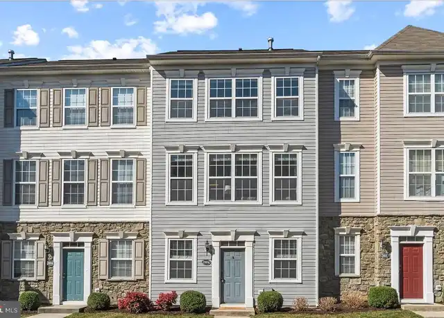 Property at 21834 Jarvis Sq, Ashburn, VA, 20147, 2 beds, 2 baths, [object Object]