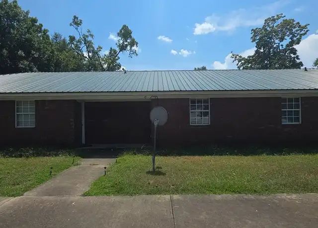 Property at 200 E K St Unit C, Russellville, AR, 72801, 1 bed, 1 bath, [object Object]