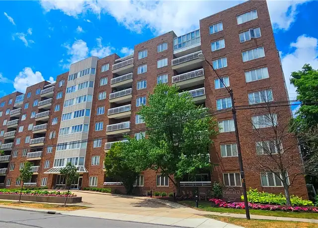 Property at 3330 Warrensville Center Rd #303, Shaker Heights, OH, 44122, 2 beds, 2 baths, [object Object]