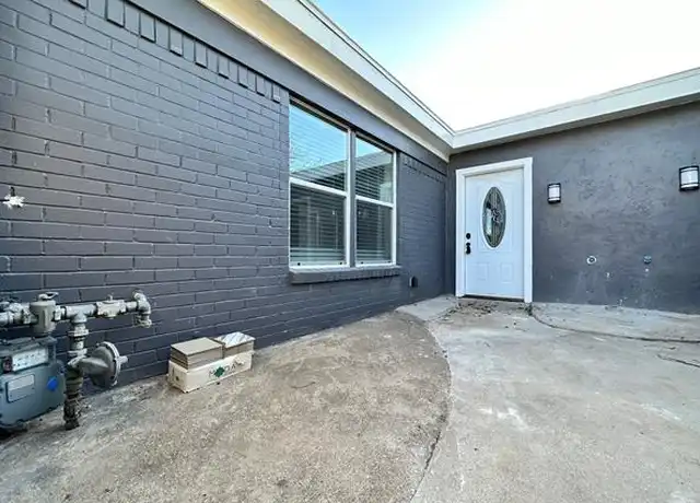 Property at 5360 Wonder Dr, Fort Worth, TX, 76133, 2 beds, 2 baths, [object Object]