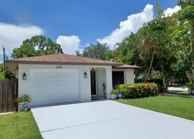 Property at 595 93rd Ave N, Naples, FL, 34108, 2 beds, 2 baths, [object Object]