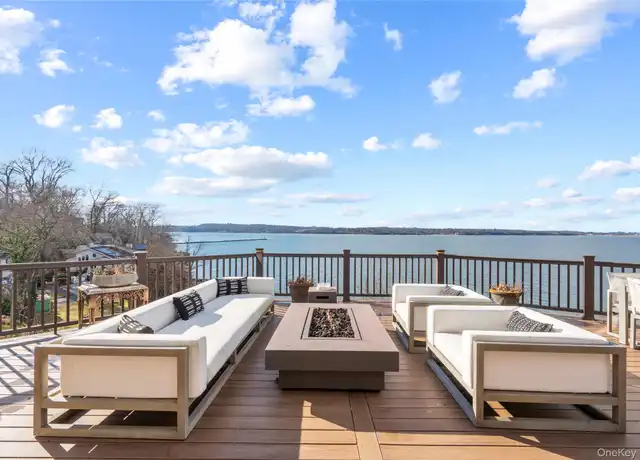 Property at 18 Bluff Rd, Glen Cove, NY, 11542, 6 beds, 7.5 baths, [object Object]