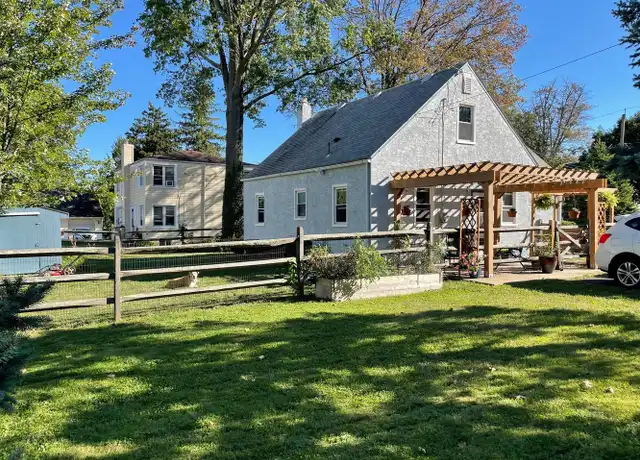 Property at 207 S Wayne Ave, Hatfield, PA, 19440, 3 beds, 1 bath, [object Object]