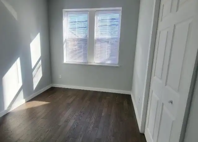 Property at 288 E Kinney St, Newark, NJ, 07105, 3 beds, 1 bath, [object Object]