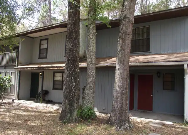 Property at 2164 SW 70th Ter, Gainesville, FL, 32607, 2 beds, 1.5 baths, [object Object]