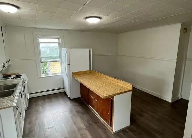 Property at 53 Clinton Ave Unit 5, Winslow, ME, 04901, 1 bed, 1 bath, [object Object]