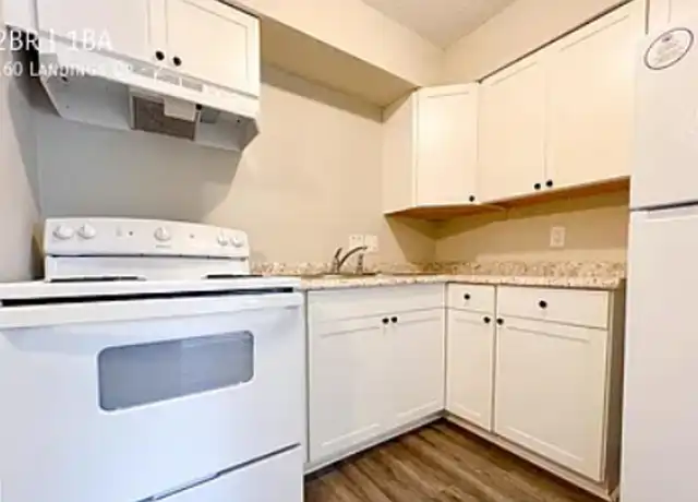 Property at 160 Landings Dr Unit 1, Frankfort, KY, 40601, 2 beds, 1 bath, [object Object]