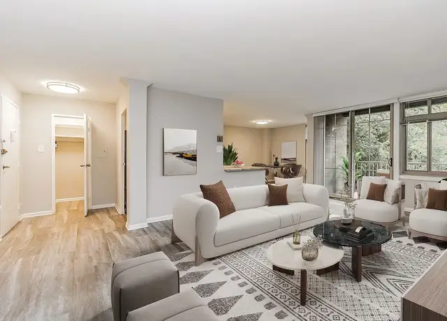 Photo of 210 E Fairfax St, Falls Church, VA 22046