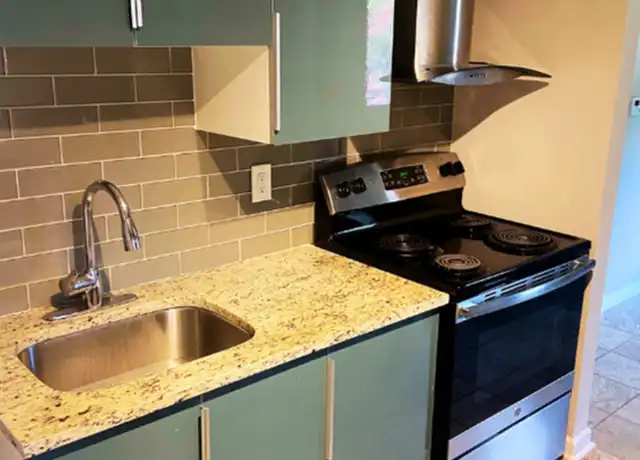 Property at 195 Randolph St NE Unit 10, Atlanta, GA, 30312, 2 beds, 1 bath, [object Object]