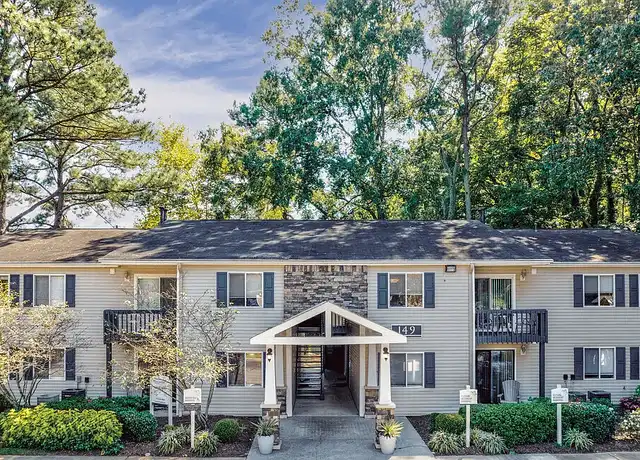 Property at Woodshire Apartments - 149 S Budding Ave, Virginia Beach, VA, 23452, 1 bed, 1 bath, [object Object]