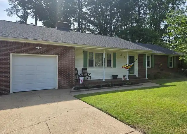 Property at 605 Hillwell Rd, Chesapeake, VA, 23322, 3 beds, 2 baths, [object Object]