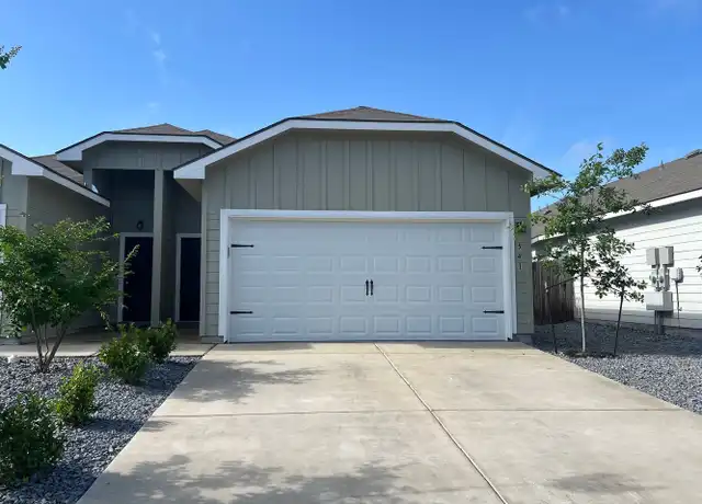 Property at 541 Grayson Ln, Seguin, TX, 78155, 3 beds, 2 baths, [object Object]