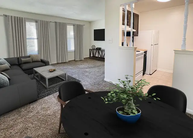 Photo of 865 Revere Village Ct, Dayton, OH 45458
