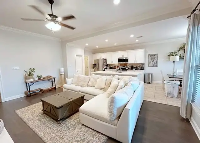 Property at 6135 Lake Bend Dr, Baton Rouge, LA, 70820, 3 beds, 2 baths, [object Object]