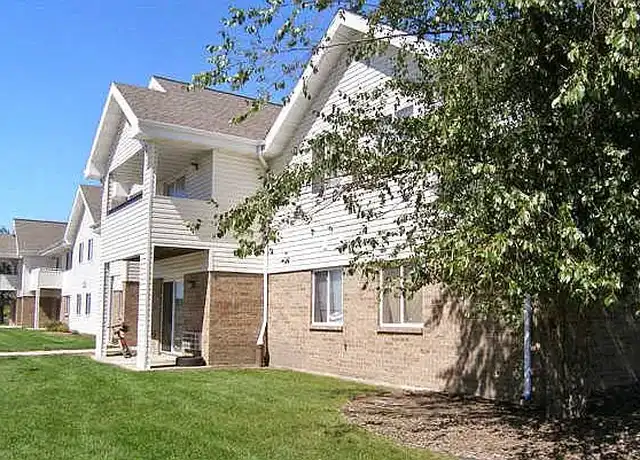 Property at Highland Park Apartments - 1120 Oakes Rd, Mt Pleasant, WI, 53406, 3 beds, 2 baths, [object Object]