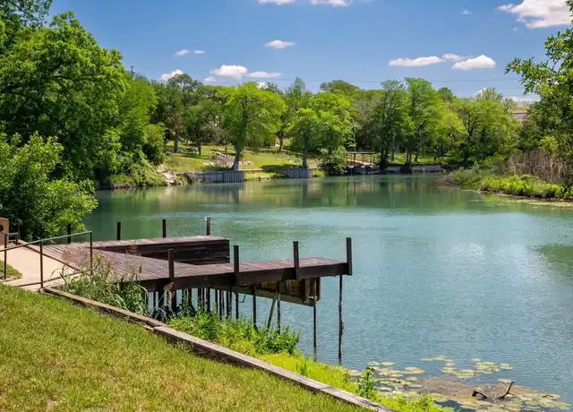 Property at 682 S Interstate 35 South Frontage Rd Unit 2, New Braunfels, TX, 78130, 2 beds, 2 baths, [object Object]