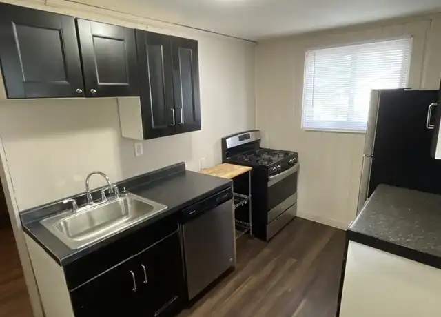Property at 967 Euclid St Unit 1, St Paul, MN, 55106, 2 beds, 1 bath, [object Object]
