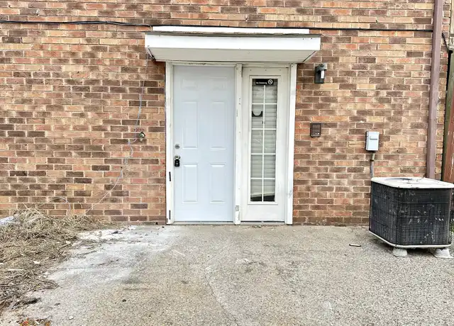 Property at 176 Condor Ct, Clarksville, TN, 37042, 1 bed, 1 bath, [object Object]