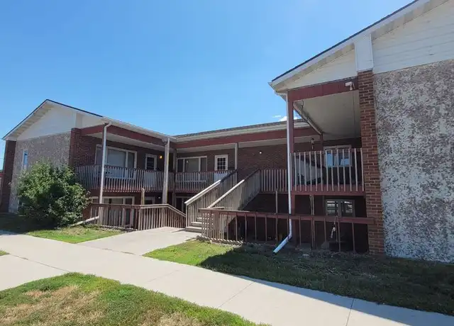 Property at 621 3rd Ave N Unit 2, Wahpeton, ND, 58075, 2 beds, 1 bath, [object Object]