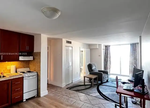 Property at 1750 James Ave Unit 10C, Miami Beach, FL, 33139, 1 bed, 1 bath, [object Object]