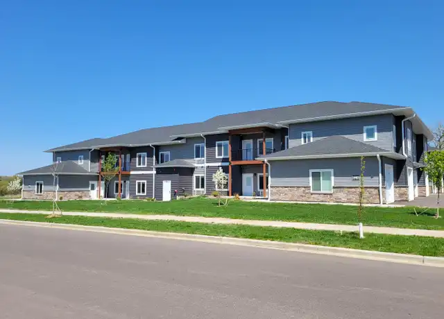 Property at 1958 11th Ave E, Menomonie, WI, 54751, 2 beds, 2 baths, [object Object]