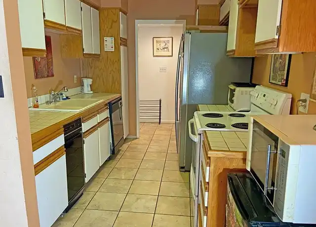Property at 4487 Colbath Ave Unit 2B, Sherman Oaks, CA, 91423, 1 bed, 1 bath, [object Object]