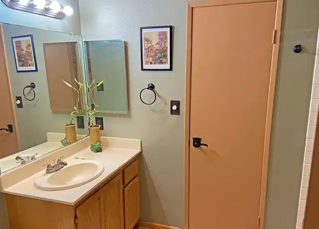 Property at 4487 Colbath Ave Unit 2B, Sherman Oaks, CA, 91423, 1 bed, 1 bath, [object Object]