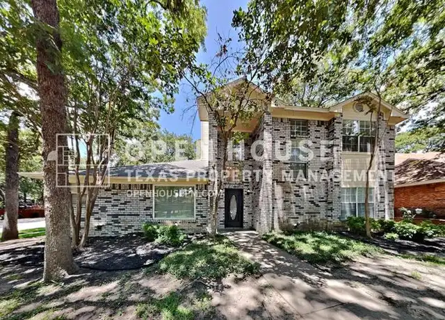 Property at 2132 S Winding Creek Dr, Grapevine, TX, 76051, 3 beds, 2.5 baths, [object Object]