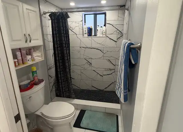 Property at 5160 Las Verdes Cir #221, Delray Beach, FL, 33484, 1 bed, 1.5 baths, [object Object]