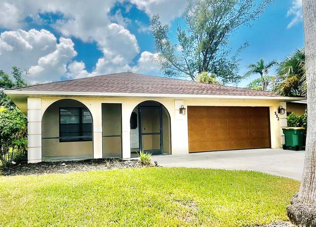 Photo of 552 97th Ave N, Naples, FL 34108