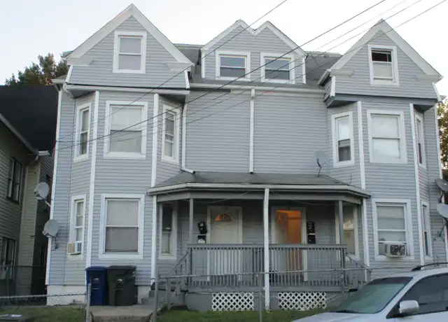Property at 104-106 James St Unit 106 2nd/3rd, Bridgeport, CT, 06604, 5 beds, 2 baths, [object Object]