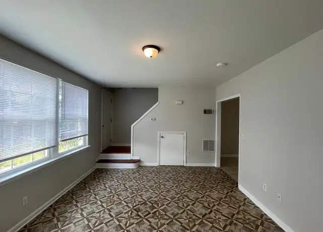 Property at 833 North Ave Unit A3, Macon, GA, 31211, 2 beds, 1 bath, [object Object]