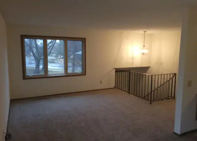 Property at 5096 147th St W, Saint Paul, MN, 55124, 3 beds, 2 baths, [object Object]