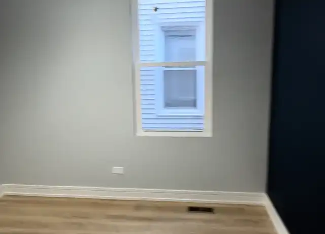 Property at 2134 W 50th St Unit 1R, Chicago, IL, 60609, 2 beds, 1 bath, [object Object]