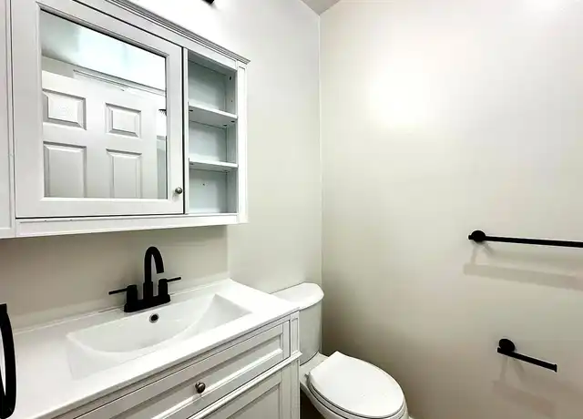 Property at 2302 N Frederic St, Burbank, CA, 91504, 1 bed, 1 bath, [object Object]