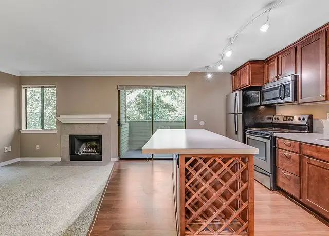 Photo of 23407 16th Ave S, Des Moines, WA 98198