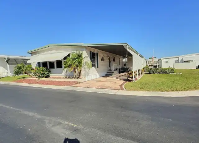Property at 667 Sugar Palm St, Largo, FL, 33778, 2 beds, 2 baths, [object Object]
