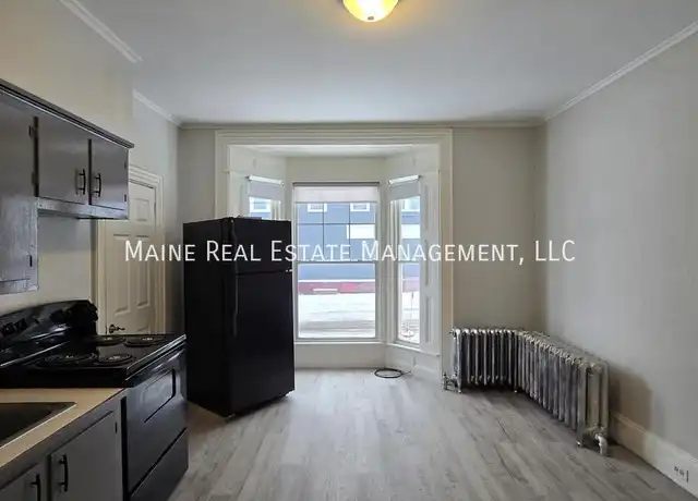 Property at 179 Pine St Unit 2, Lewiston, ME, 04240, 0 beds, 1 bath, [object Object]