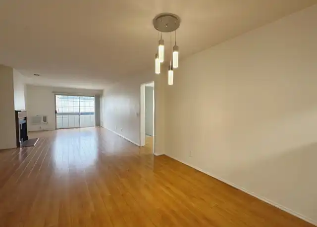 Property at Woodbine Apartments - 10201 Woodbine St, Los Angeles, CA, 90034, 2 beds, 2 baths, [object Object]