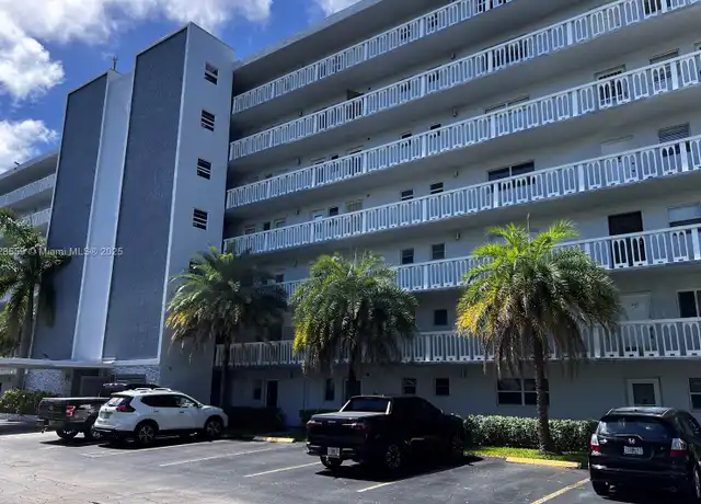 Property at 320 NE 12th Ave #605, Hallandale Beach, FL, 33009, 1 bed, 1 bath, [object Object]