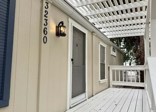 Photo of 32360 Wildomar Trl, Wildomar, CA 92595