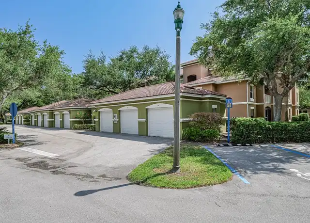 Property at 5060 Fairways Cir Unit F112, Vero Beach, FL, 32967, 3 beds, 2 baths, [object Object]